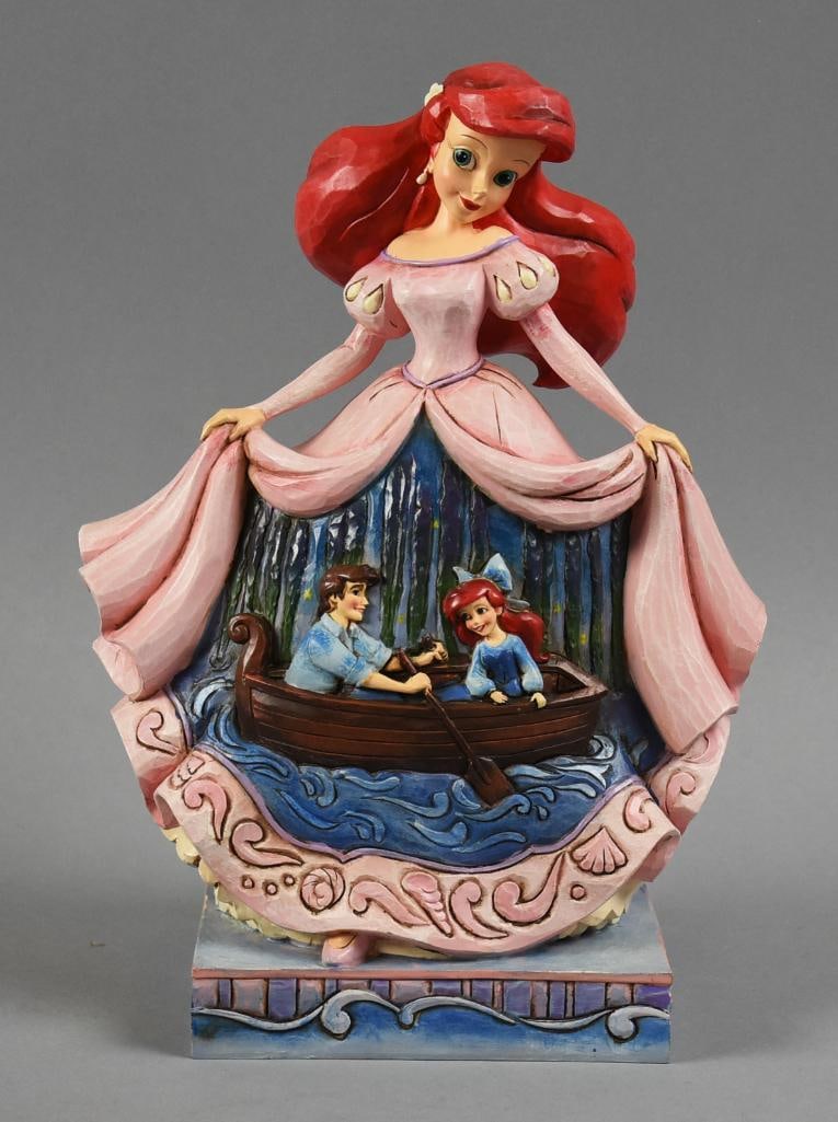 Disney Showcase Collection Ariel "Twilight Serenade" MIB: Darling Disney Traditions Showcase Collections figurine. She is Ariel and called "Twilight Serenade" and comes in her original box.?