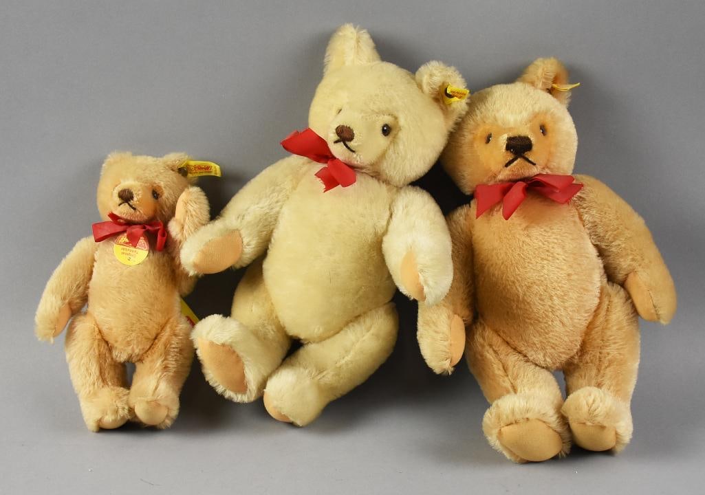 Steiff Teddy Bears w/ Ear Buttons Vintage (1 of 6)