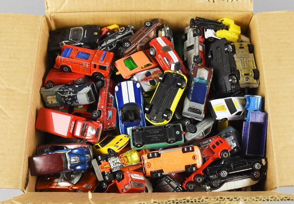 Large Vintage to Contemporary Unchecked Box of Hot Wheels (1 of 5)
