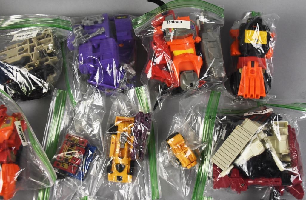 Large Assortment Diecast Vehicles, Unchecked - 3