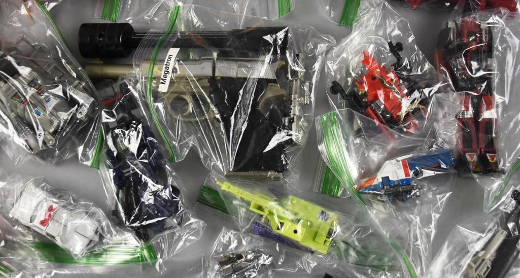 Large Assortment Diecast Vehicles, Unchecked - 4