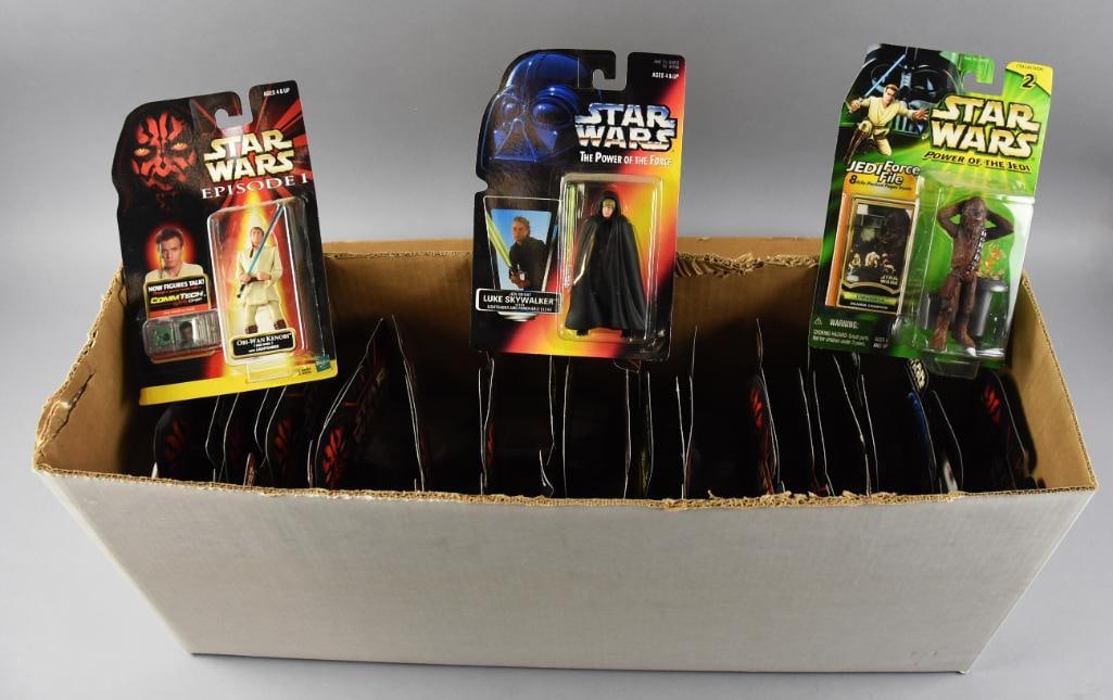(29) 1990s-2000s Hasbro Star Wars Action Figures MOC NOS (1 of 3)