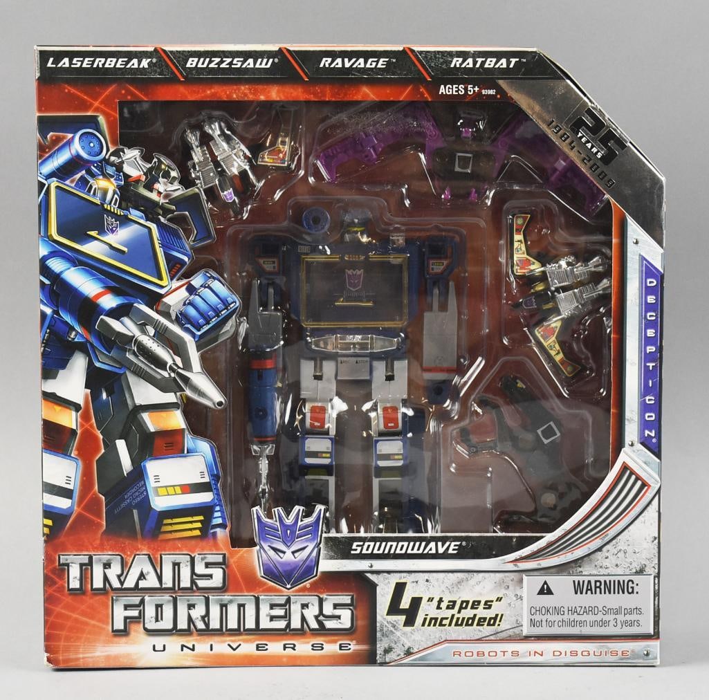 2009 Hasbro Transformers Universe Soundwave MIB NOS (1 of 3)