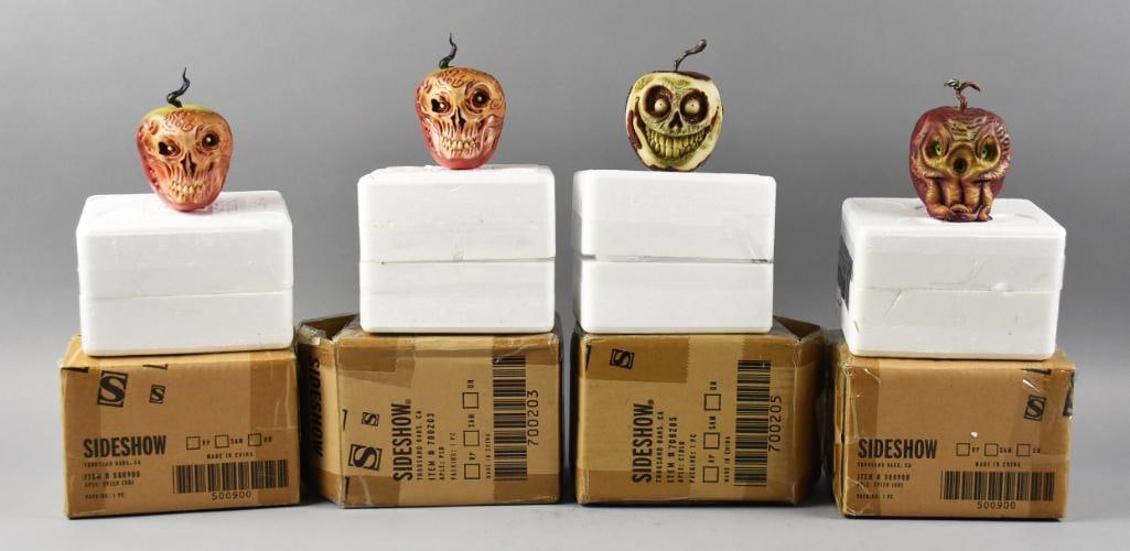 Sideshow Court of the Dead Apple Replicas MIB NOS (1 of 3)