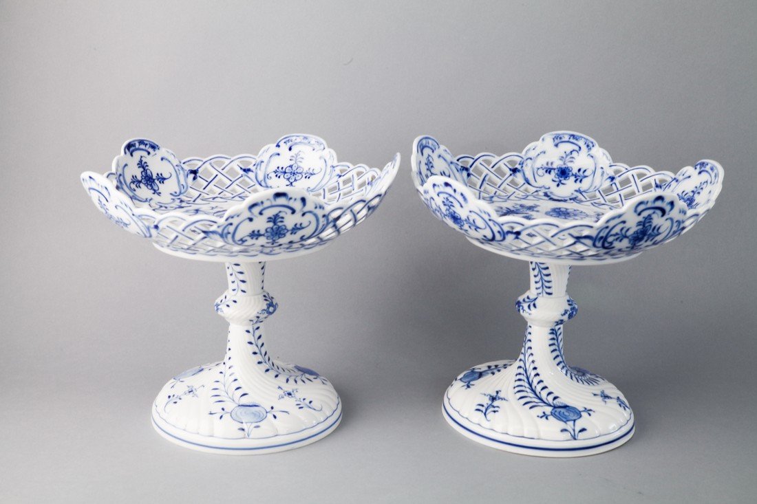 Pair c1900 Ernst Teichert Meissen Blue Onion (1 of 4)