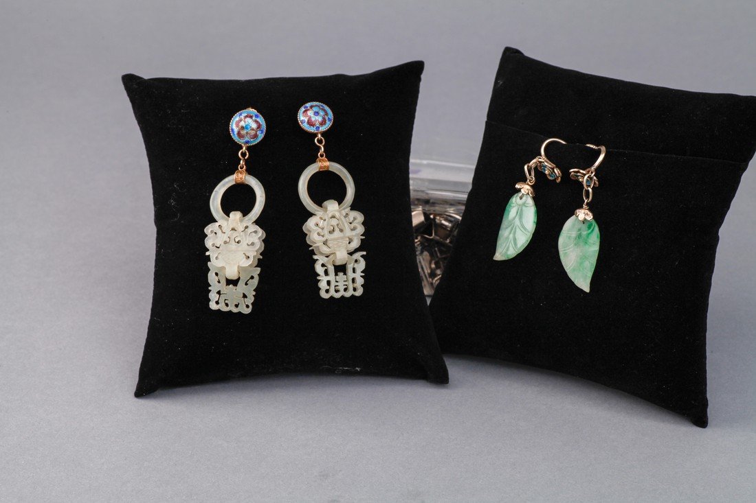 Lot Vintage Enamel Jade Earrings 14k (1 of 2)