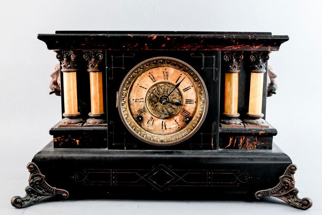 Seth Thomas Column "Adamantine" Mantle Clock (1 of 3)
