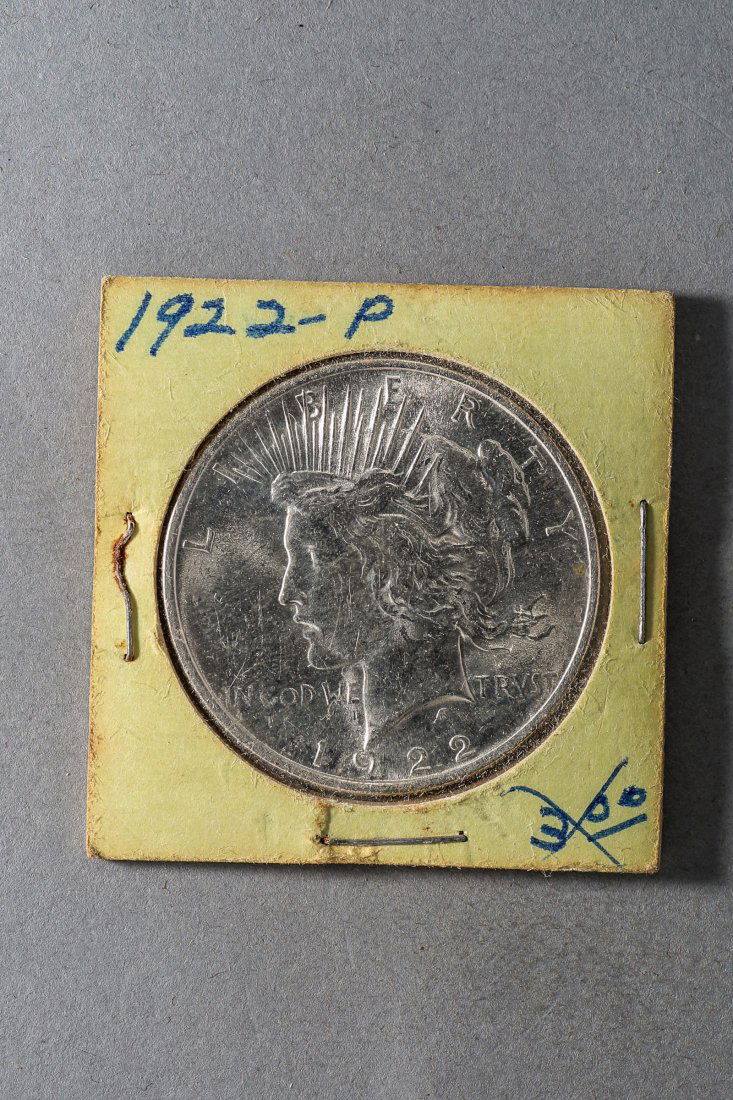 1922 P Silver Peace Dollar (1 of 2)