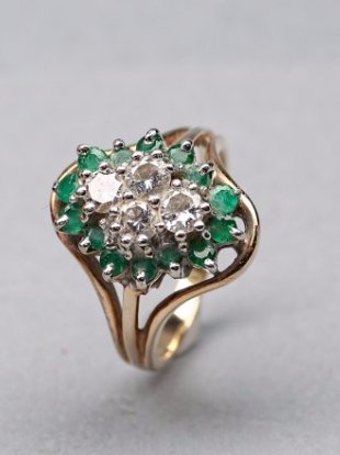 14KP Yellow Gold Emerald and Diamond Ring (1 of 4)