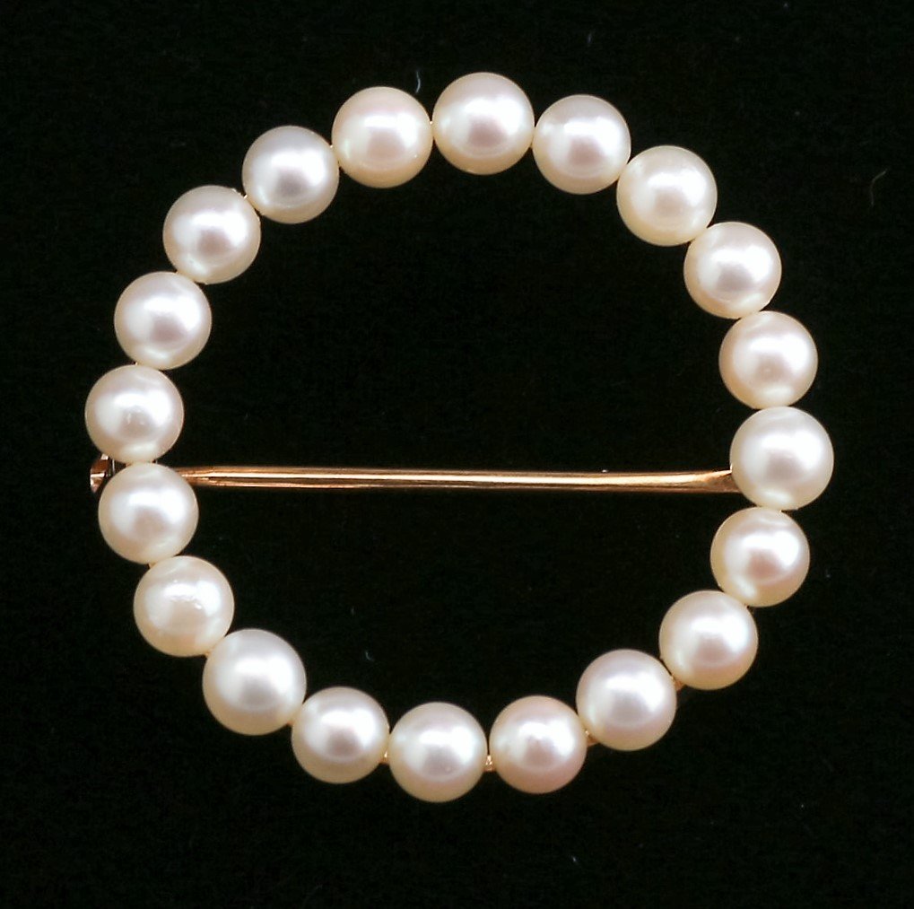 14K Pearl Circle Brooch (1 of 2)