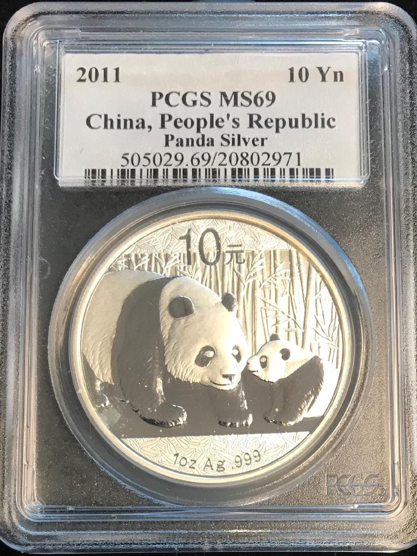 2011 10Yn China People's Republic Silver Panda PCGS (1 of 2)