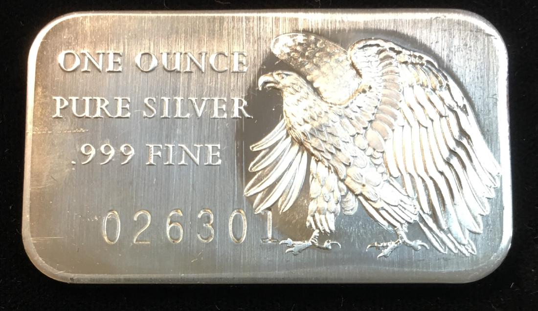 200 Years of Independence 1776-1976 1 oz Pure Silver (1 of 2)