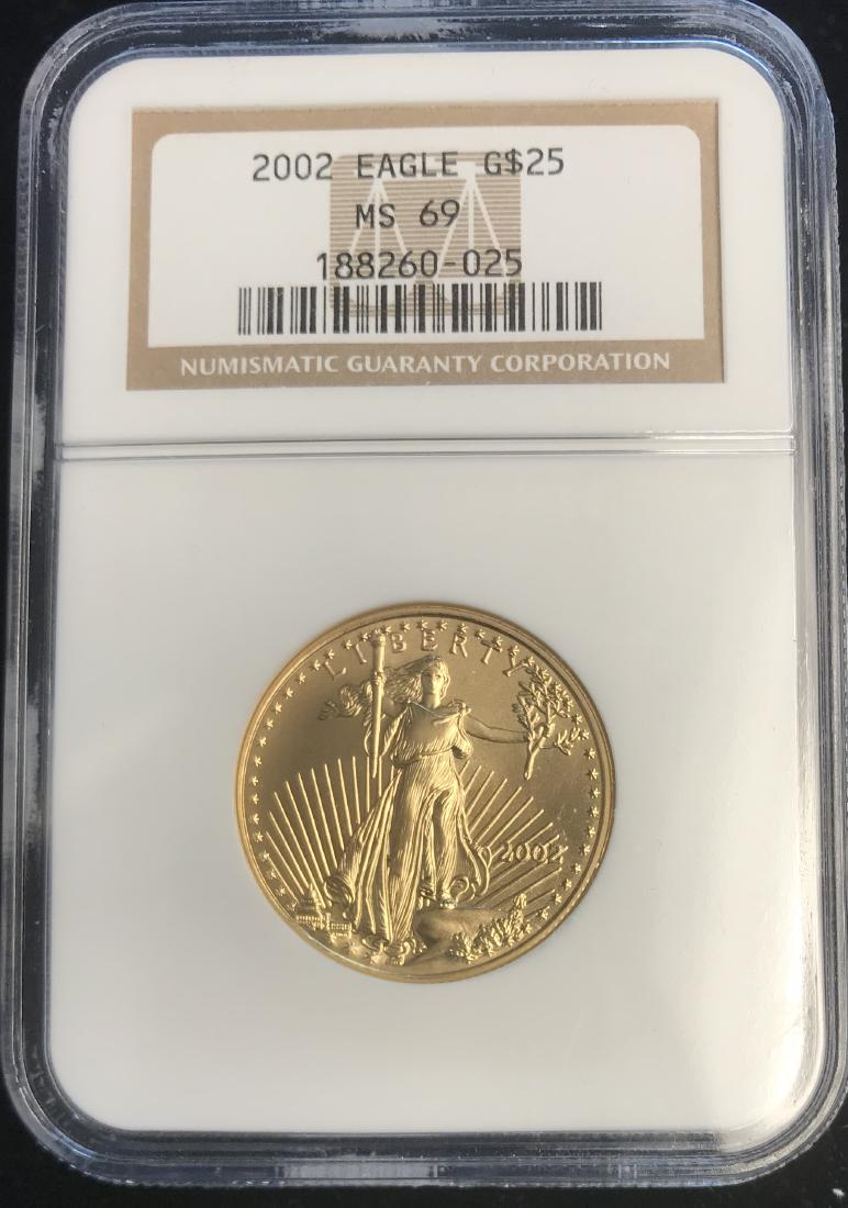 2002 $25 American Gold Eagle NGC MS69 1/2 oz Fine Gold (1 of 2)