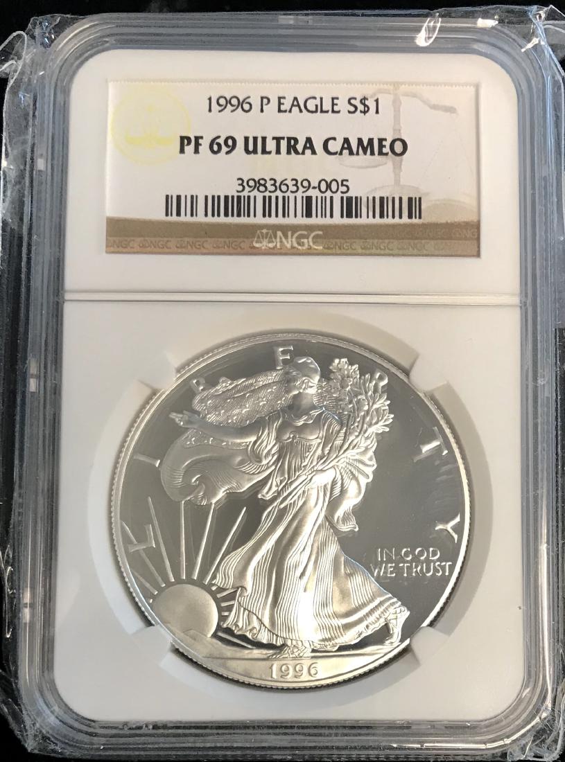 1996-P $1 American Silver Eagle NGC PF69 Ultra Cameo (1 of 2)