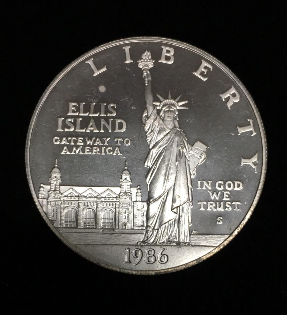 1986-S $1 Statue of Liberty Commemorative Silver Dollar: 1986-S $1 Statue of Liberty Commemorative Silver Dollar Proof