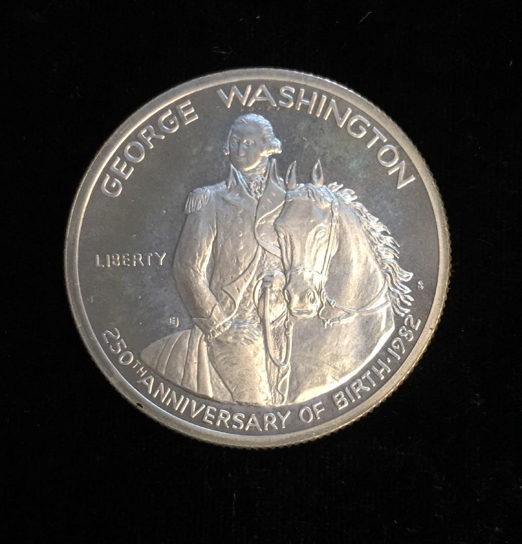 1982-S 50C G.Washington Modern Commemorative Silver (1 of 3)