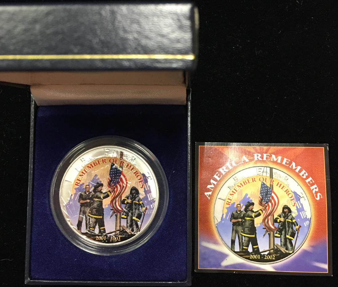 2002 $1 American Silver Eagle 1 oz Fine Silver (1 of 3)