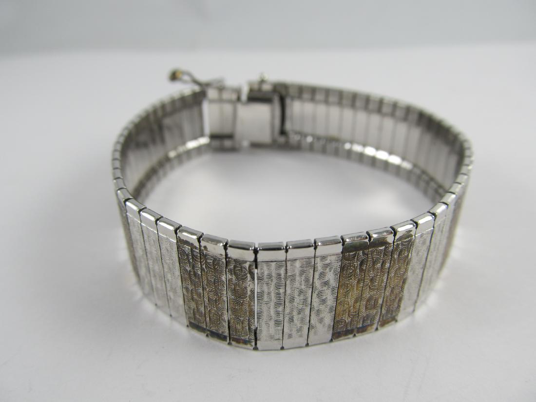 ITALY STERLING SILVER VINTAGE FINE BRACELET 7 1/4 V (1 of 8)