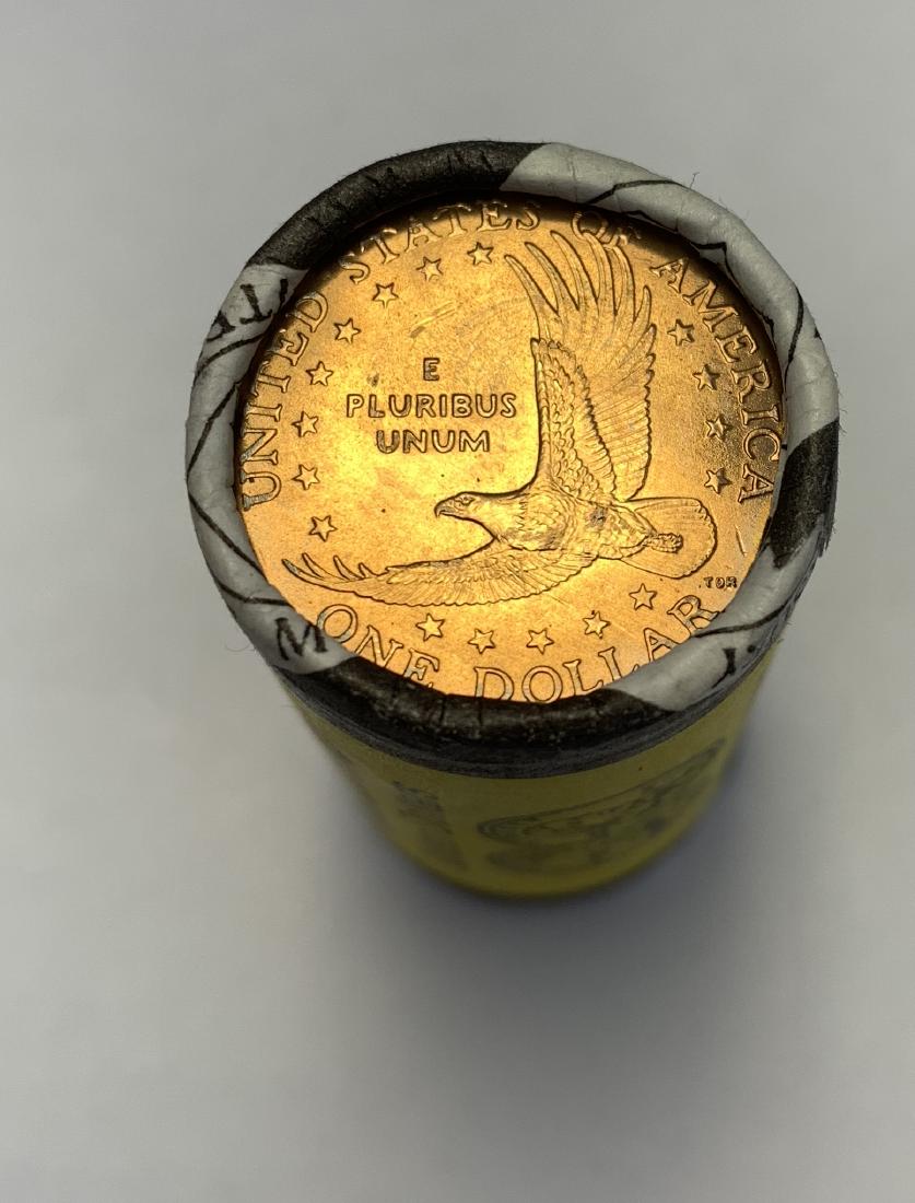 2005-P Sacagawea Dollars U.S. Mint Wrapped Roll of 25 (1 of 4)