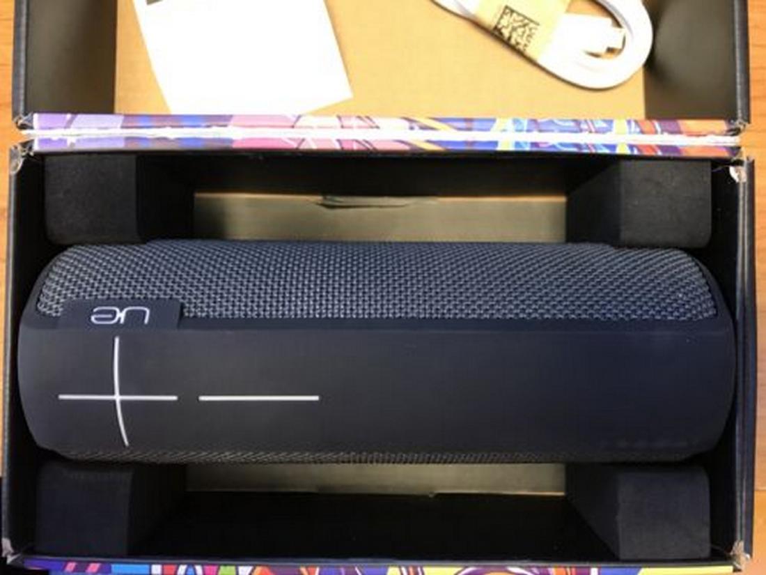 Ultimate Ears BOOM 2 Bluetooth Speaker - Model S-00151: Ultimate Ears BOOM 2 Bluetooth Speaker - Model S-00151. Color: Black & grey. A generic white USB cord is included, but No power adapter. Condition: This speaker is tested and is in good working condit