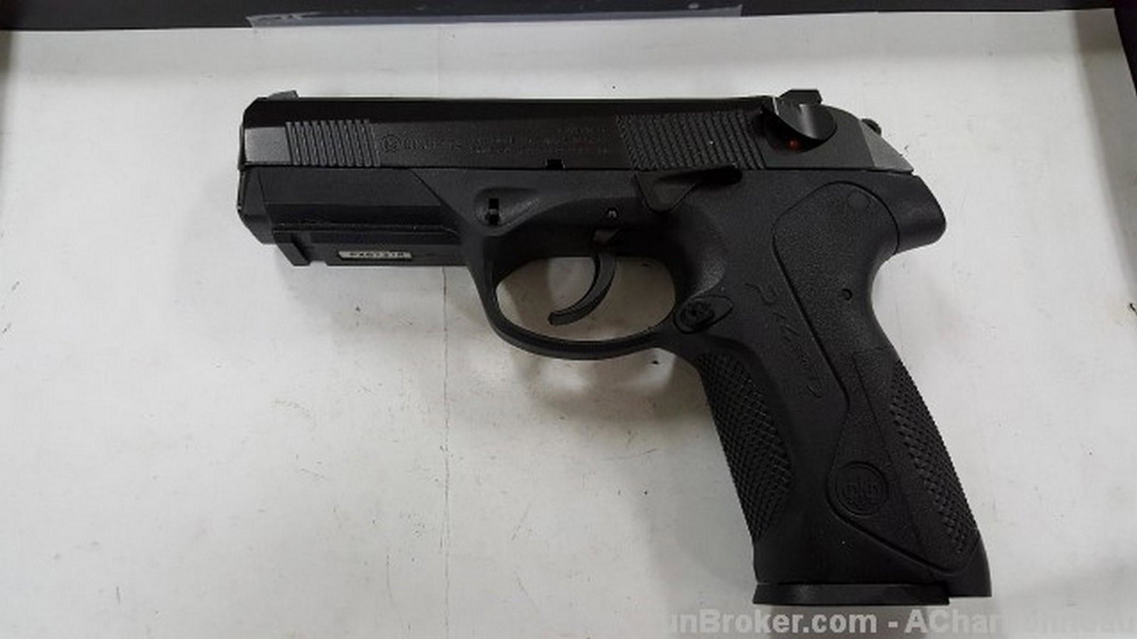Beretta PX4 Storm Pistol: This is a Beretta Model PX4 Storm, in 9 mm. 17 round barrel, black polymer frame, locked breech with rotating barrel system , new condition . Please ask about questions or more pictures before bidding
