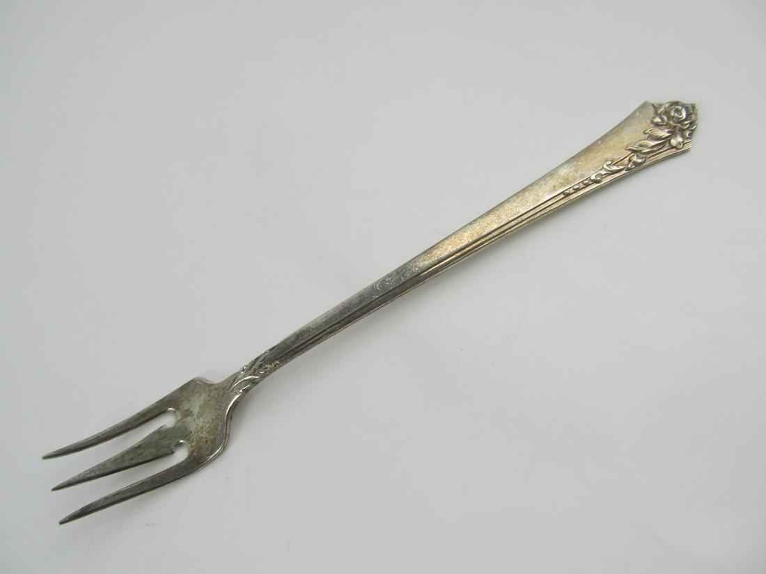 HEIRLOOM DAMASK ROSE STERLING SILVER SEAFOOD / COCKTAIL: This nice Damask Rose fork is in overall excellent condition with very slight wear seen & some light scratching. It has an older patina & should polish nicely. It is just over 5 3/4 inches long. It we