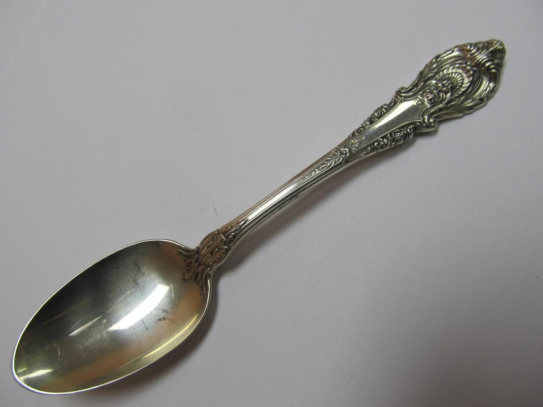 WALLACE SILVERSMITHS SIR CHRISTOPHER STERLING SILVER: WALLACE SILVERSMITHS SIR CHRISTOPHER STERLING SILVER TEASPOON 5 7/8" XLNT COND Product Description: This nice teaspoon is in overall excellent condition with very little wear seen outside of some ligh
