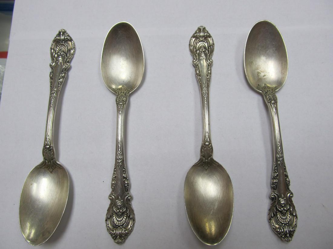 WALLACE SILVERSMITHS SIR CHRISTOPHER STERLING SILVER: This nice Sir Christopher teaspoon is in overall excellent condition with very little wear seen outside of some light scratching. It has an older, unpolished patina & should polish nicely. It is just