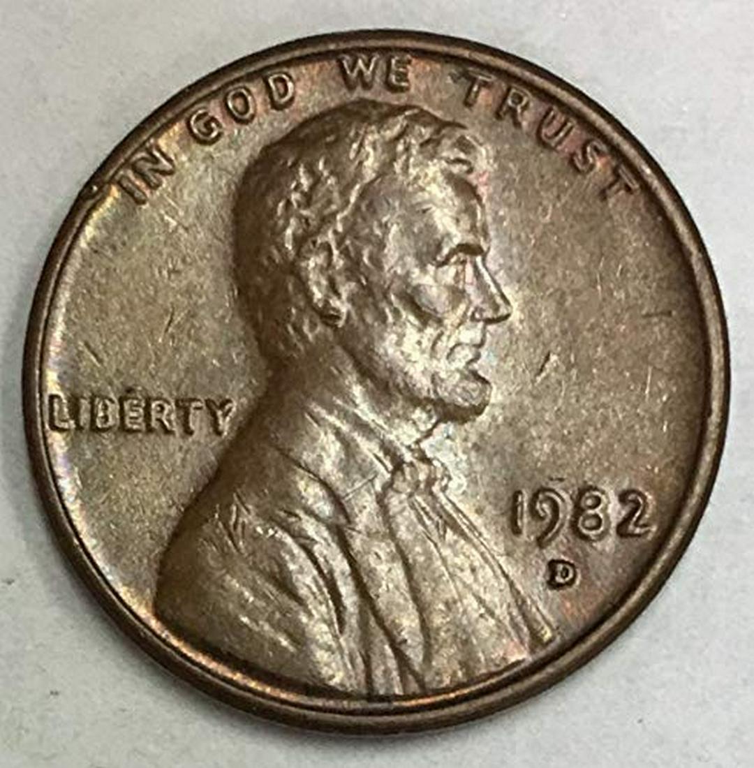 1982 D Copper Lincoln Memorial Cent 1c EF (1 of 1)