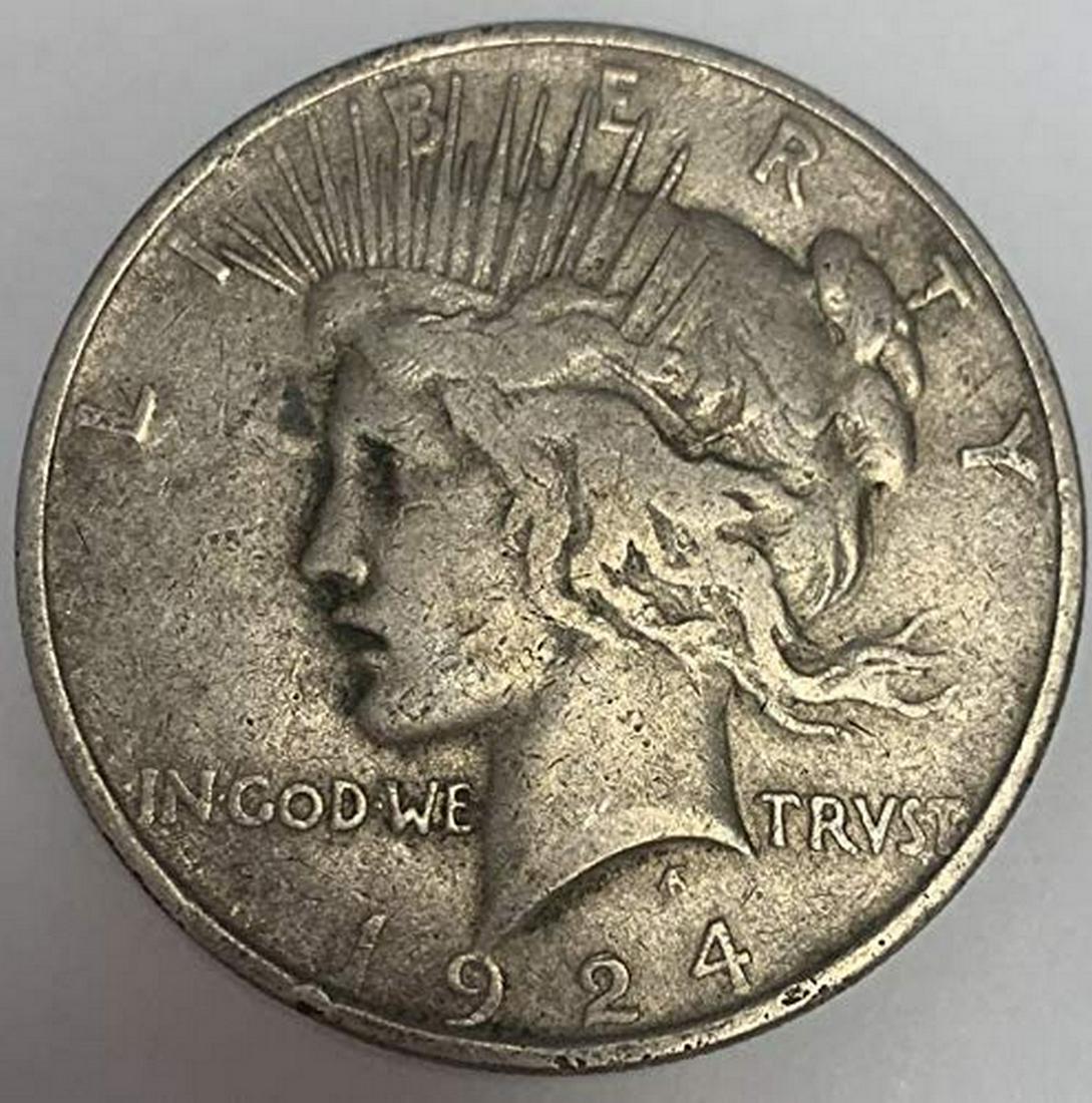 1924 P Peace Silver Dollar Average Circulated $1 F-VF (1 of 1)