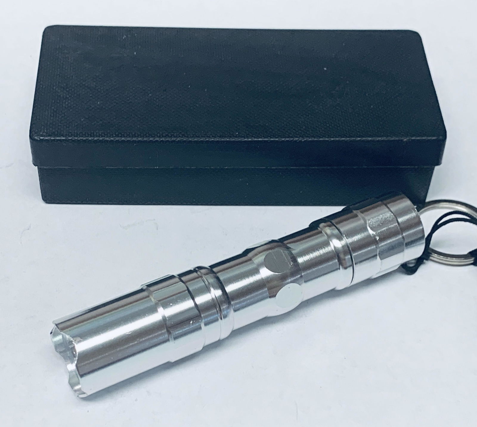 Small Mini Super Bright LED Flashlight, Ultra Light Key (1 of 6)