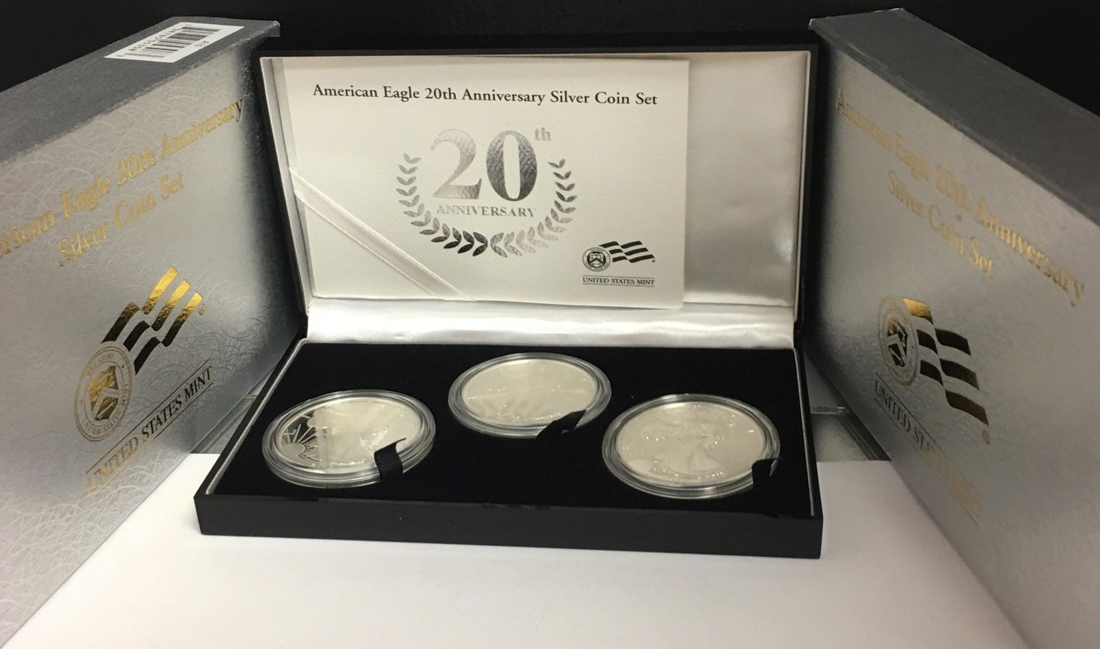 2006 American Silver Eagle 20th Anniversary Three Coin (1 of 3)