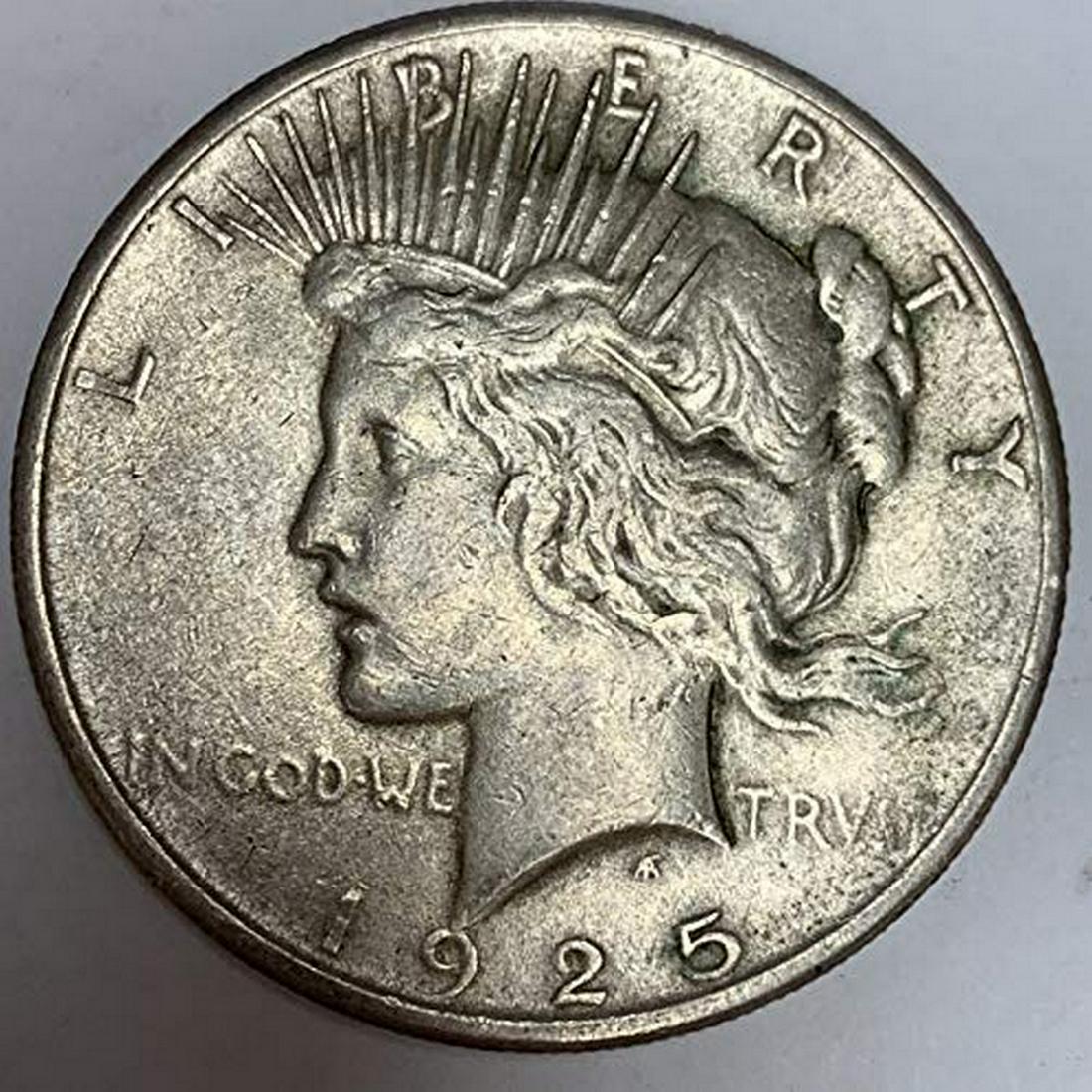 1925 P Peace Silver Dollar $1 AU (1 of 1)