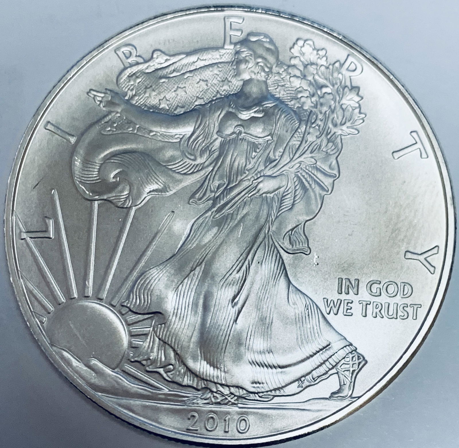 2010 $1 American Silver Eagle 1oz BU (1 of 2)