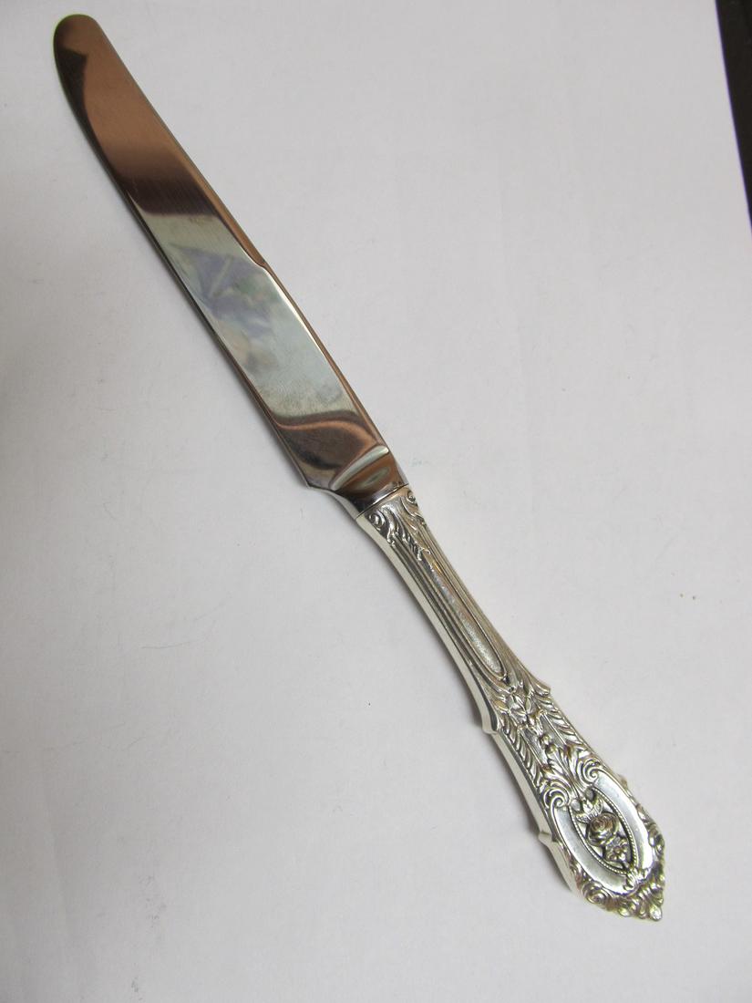 WALLACE SILVERSMITHS ROSE POINT STERLING SILVER HANDLE (1 of 8)