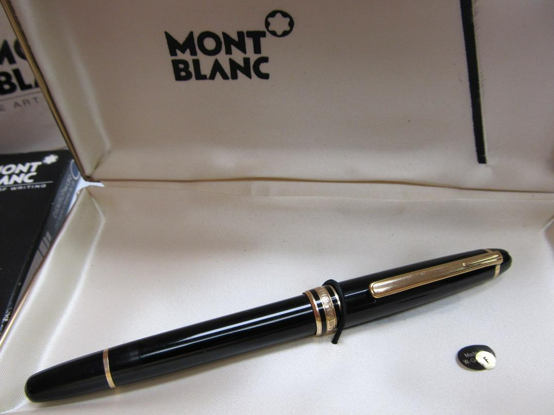 MONT BLANC MEISTERSTUCK PEN #4810 14K NIB ORIG HOLDER: MONT BLANC MEISTERSTUCK PEN #4810 14K NIB ORIG HOLDER BOXED BROCHURES XLNT COND Product Description: This is a choice Germany Mont Blanc Meisterstuck, slightly-used pen that comes with an uncleaned 14