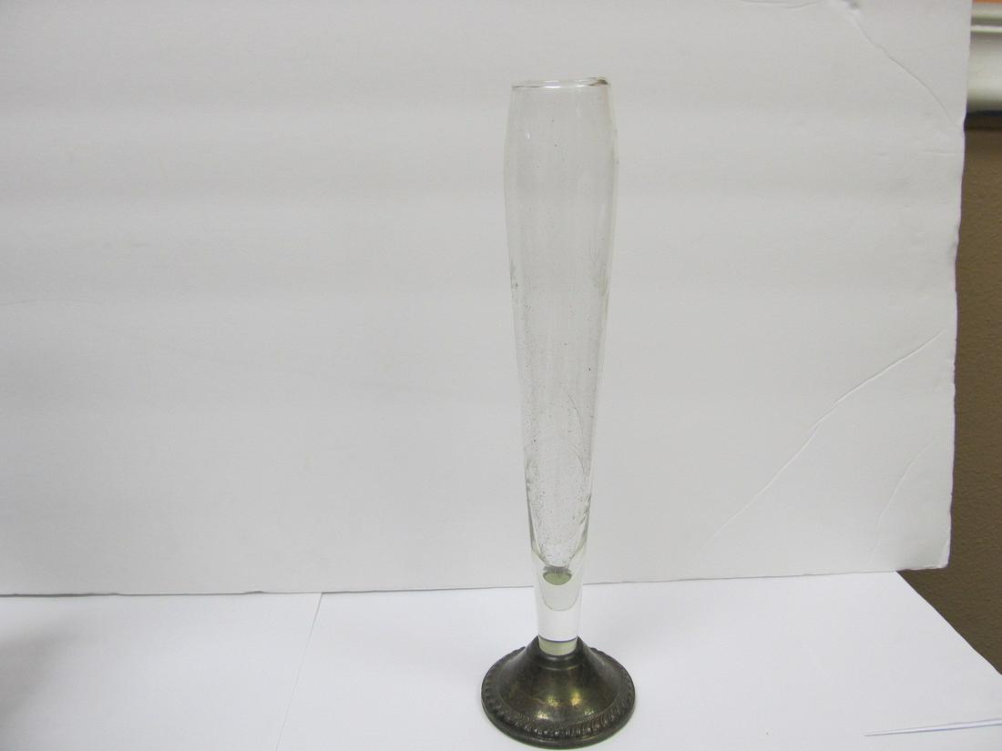 DUCHIN CREATIONS TALL ETCHED GLASS BUD VASE WEIGHTED (1 of 6)