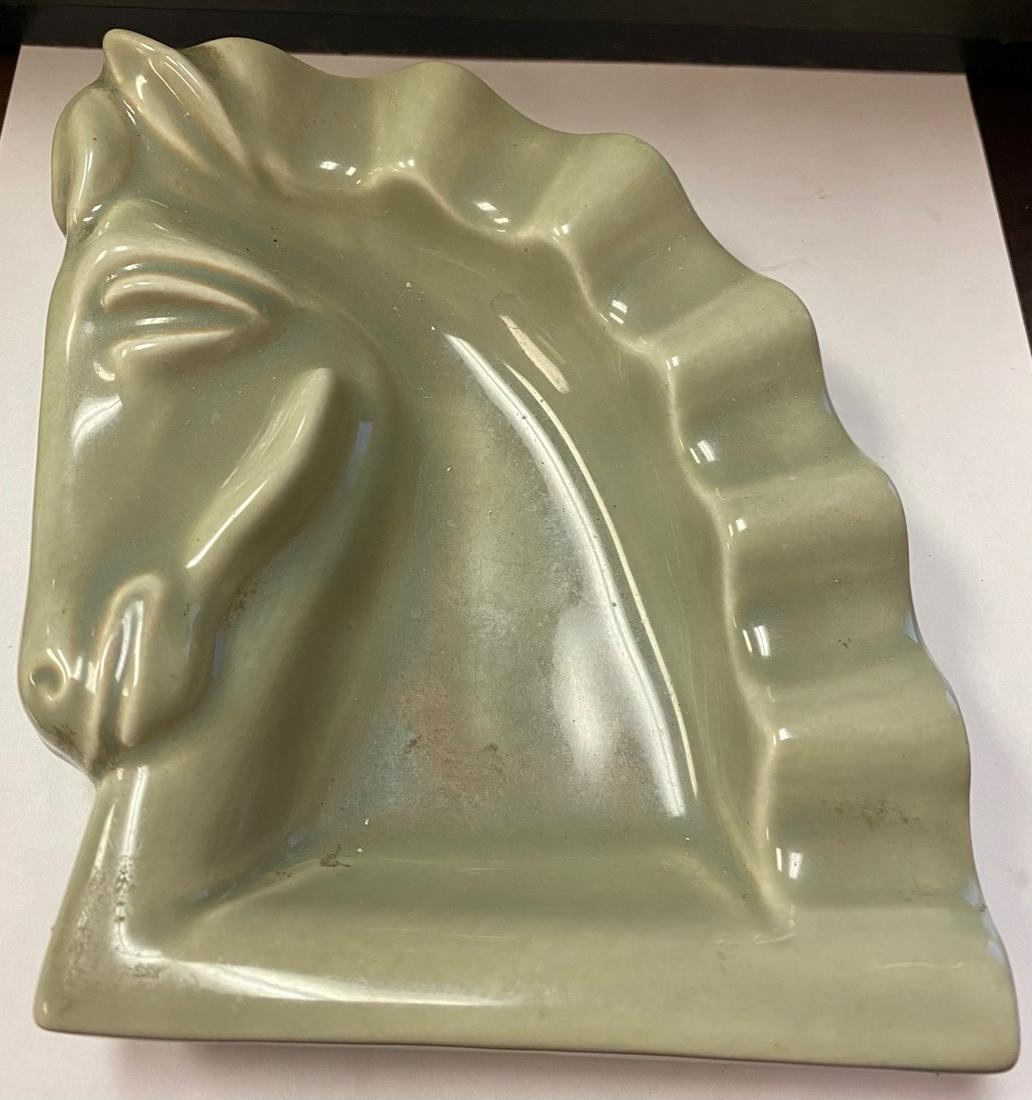 Vintage Green Porcelain Horse  Cigar Ashtray (1 of 2)