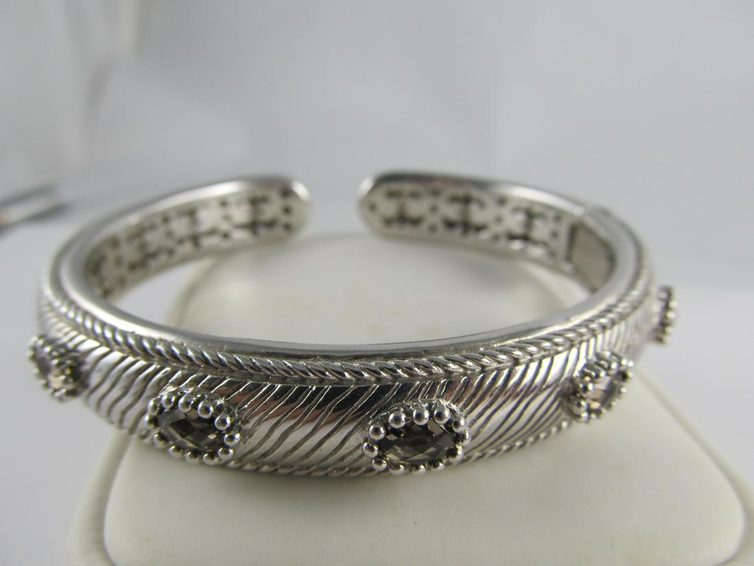 JUDITH RIPKA 925 STERLING SILVER HINGED CUFF BRACELET 5 (1 of 10)
