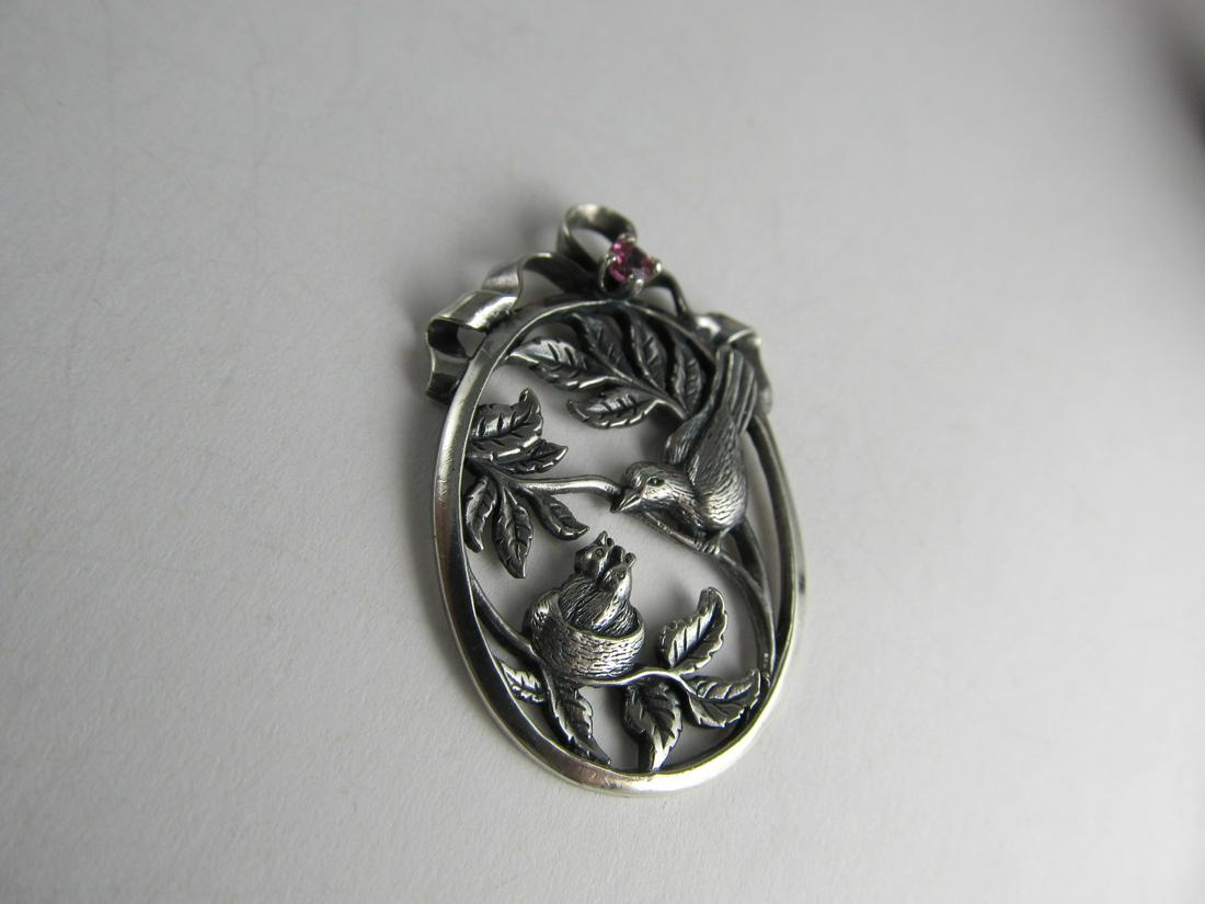 FM 84 BIRD NEST SPINEL PENDANT STERLING SILVER 1 3/8" H (1 of 5)