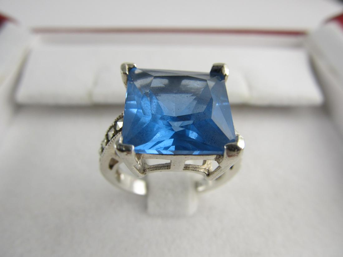 EMERALD CUT LGE BLUE SYNTHETIC SPINEL STERLING SILVER (1 of 5)