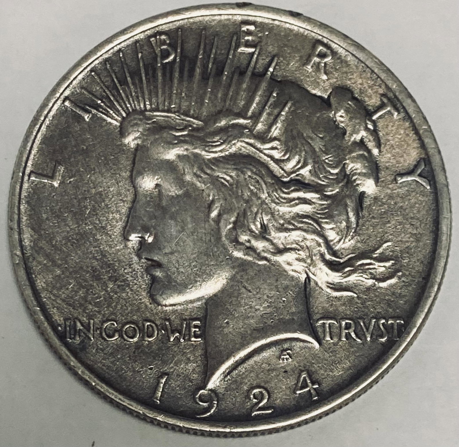 1924-P $1 Peace Silver Dollar (1 of 2)