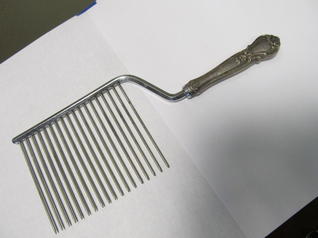 WEB STERLING HANDLE CAKE BREAKER / SERVER 10 1/2 GOOD (1 of 9)