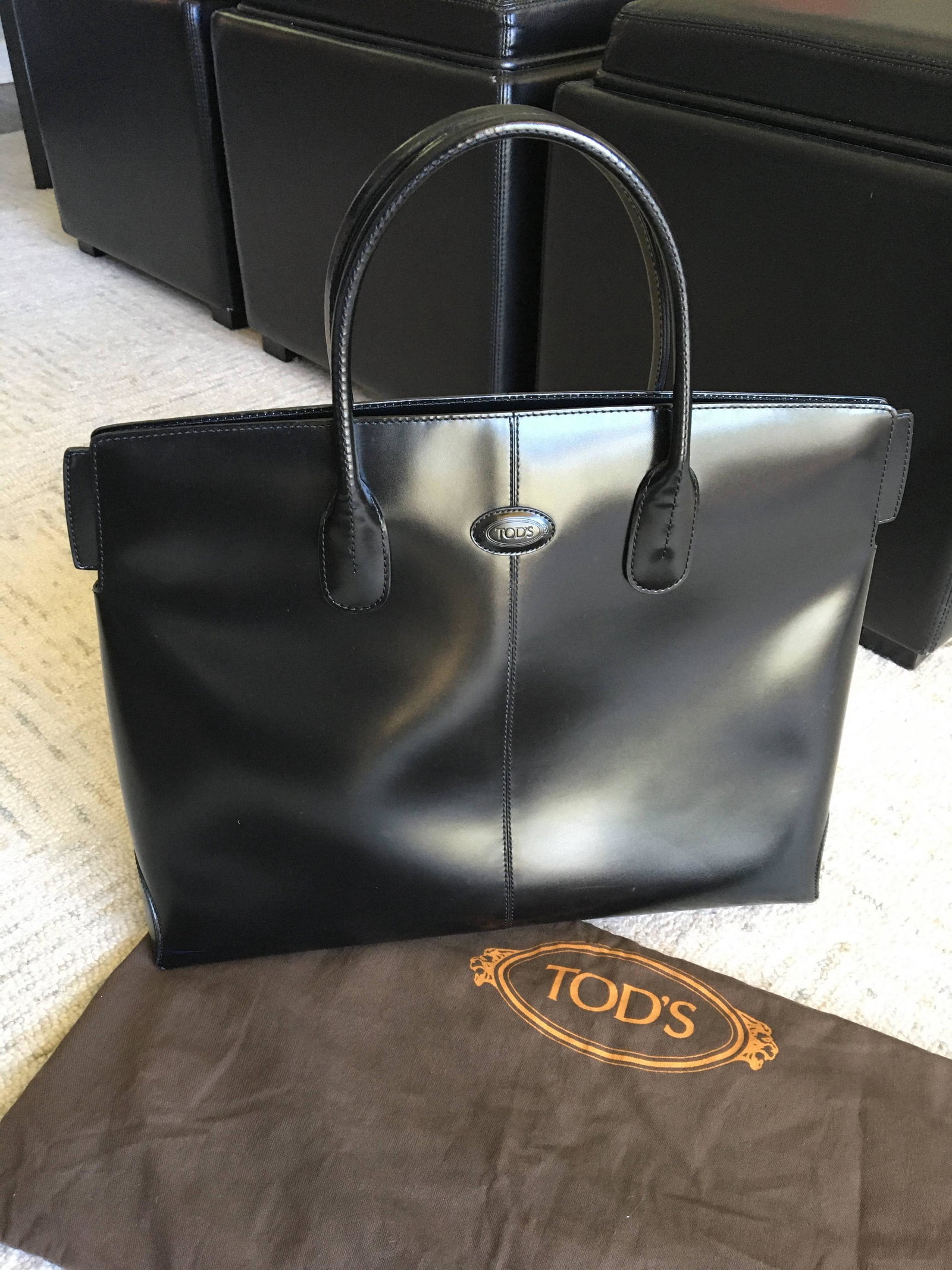 Tod\\'s Rare Large Black Leather Handbag (1 of 1)