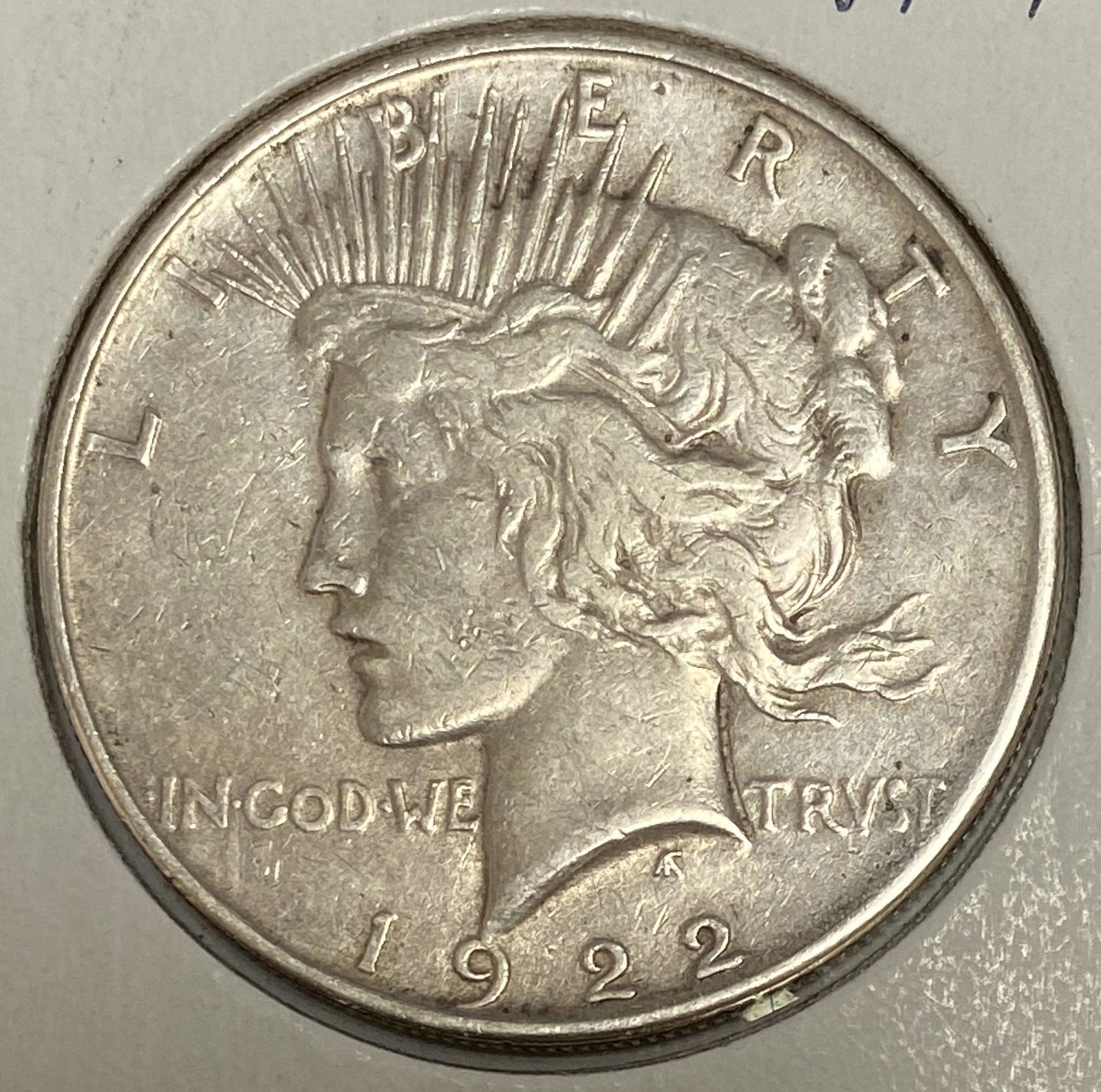 1922 P Peace Silver Dollar Average Circulated $1 VF-XF (1 of 2)