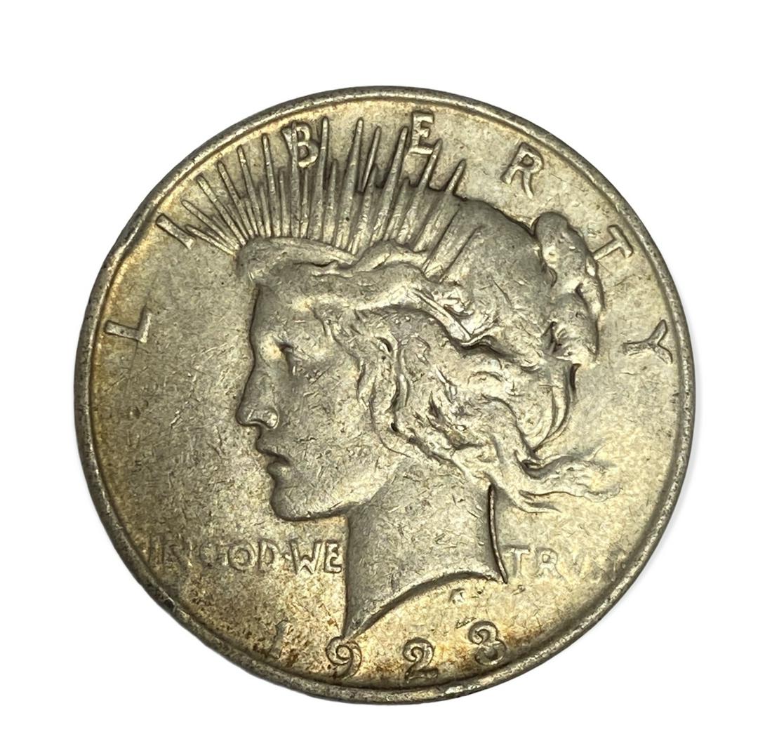 1923-P $1 Peace Silver Dollar F-VF (1 of 2)