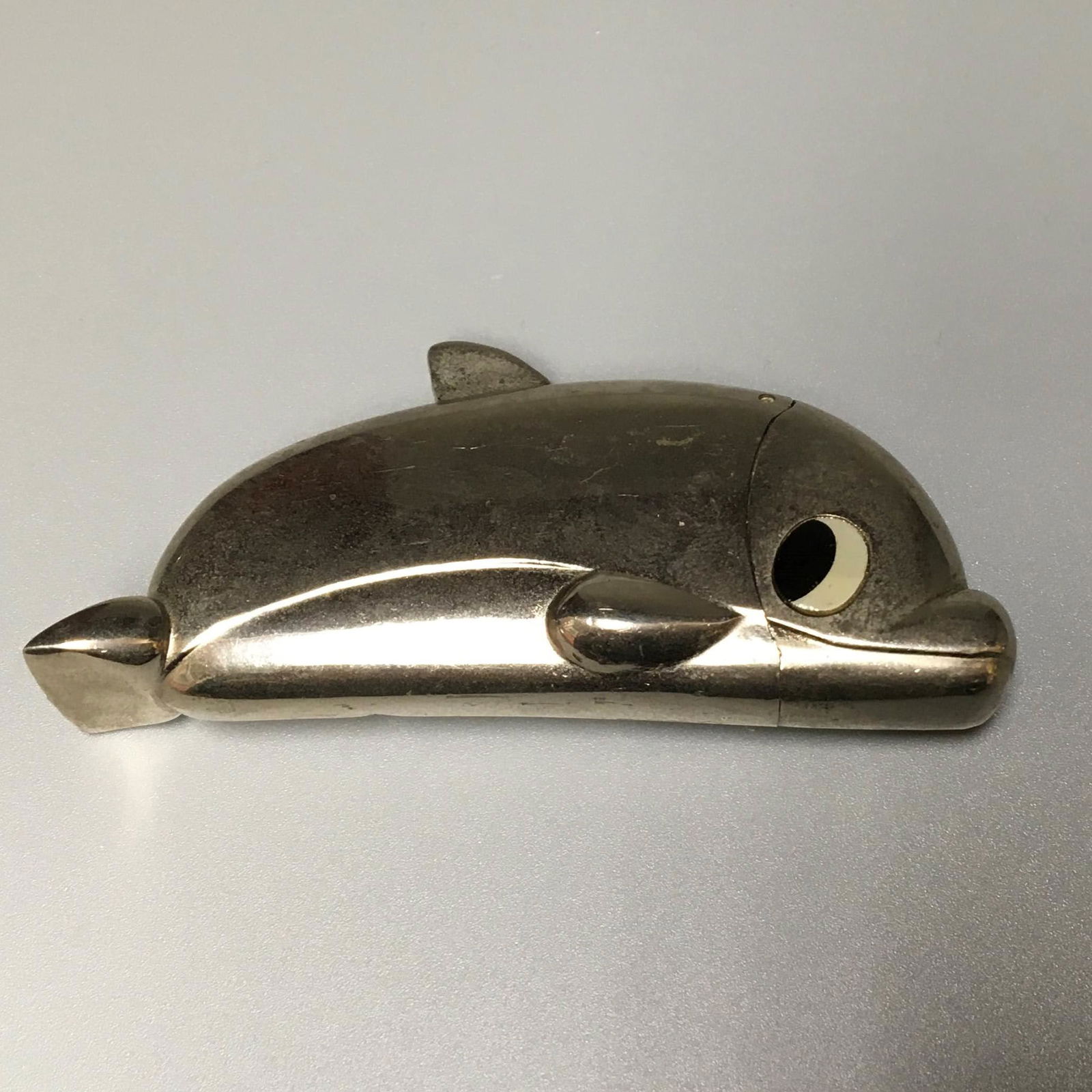 Vintage Metal Dolphin Bic Lighter or Match Safe: Vintage Metal Dolphin Bic Lighter or Match Safe, 1 1/2 x 3 1/4 in