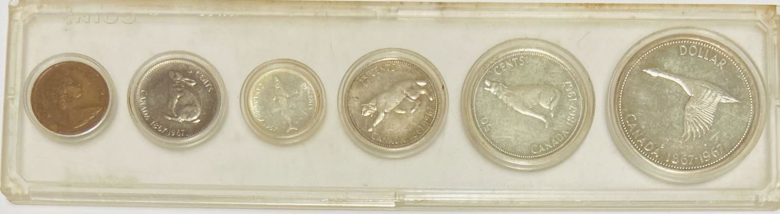 Lot of 4 -1989 & 1991 Marsall Islands $5 BU: BU Condition, 1989 $5 First Man on the moon; 1991 $5 Shuttle Columbia; 1991 $5 To the Heroes of Pearl Harbor, 1991 $5 To the Heroes of Desert Storm