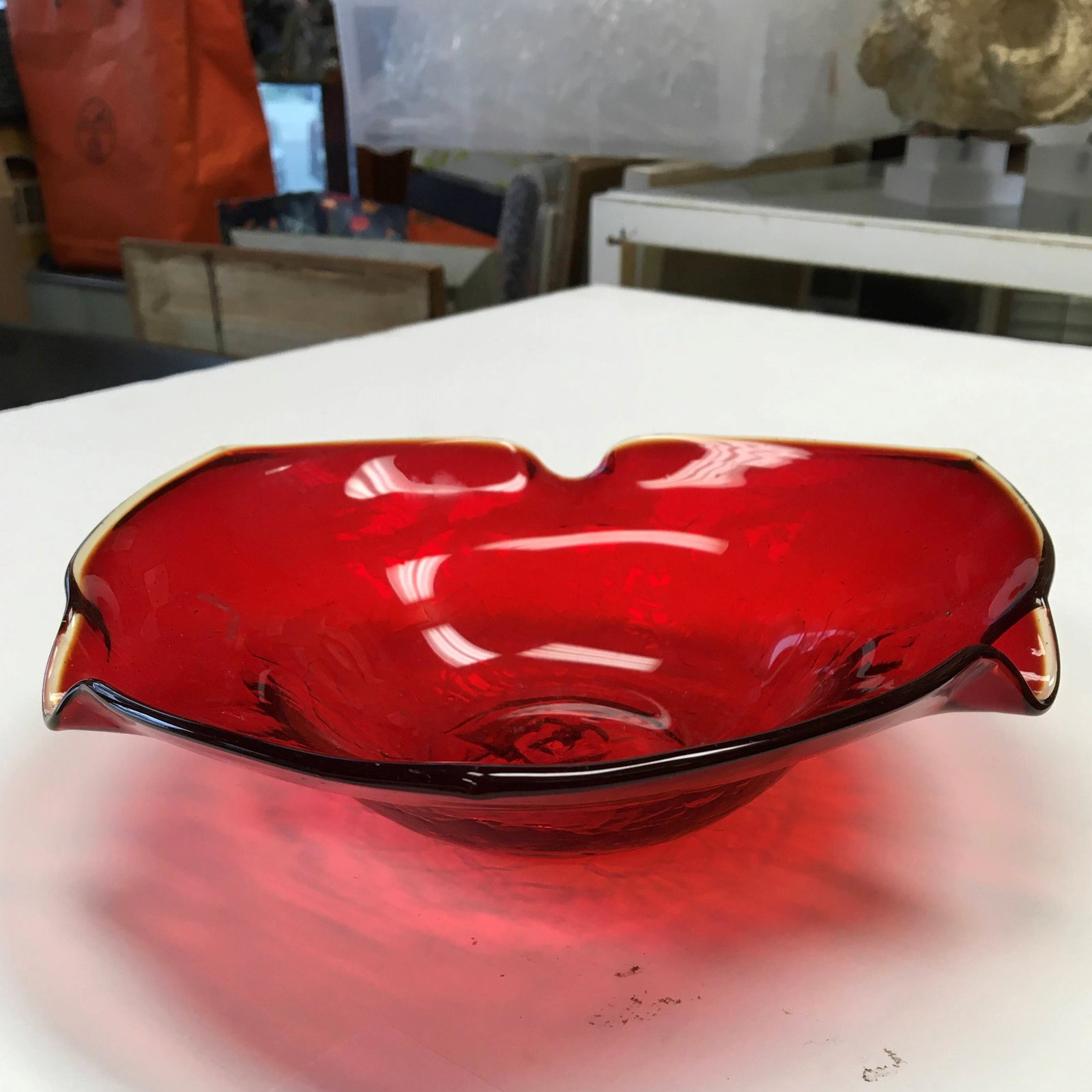 Vintage Red Blown Glass Ashtray/Bowl (1 of 3)