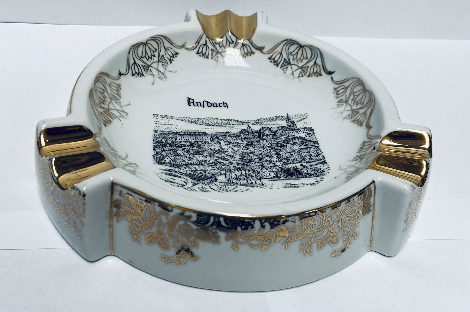 Vintage Plankenhammer Floss Bavaria Porcelain Ashtray: Vintage Plankenhammer Floss Bavaria Porcelain Ashtray - used acceptable condition, one crack on the base, about 7.5" in diameter. Made in Germany